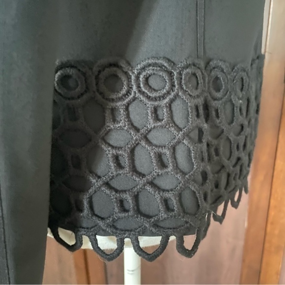 Evelin Brandt Berlin Black two button blazer with lace‎ detail. Size 38 (US 4) - Picture 6 of 7